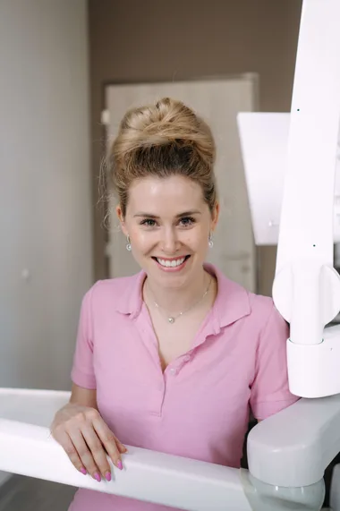 Zdravotní sestra Schill Dental Clinic